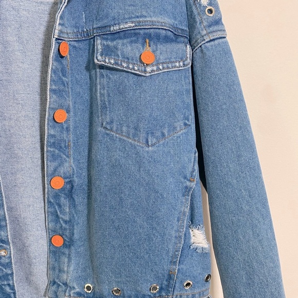 Hand painted denim jacket - Picture 3 of 6